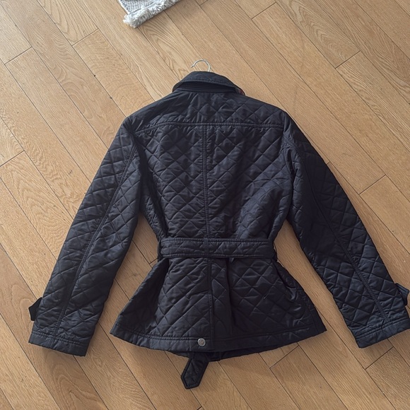 Black Burberry Quilted Jacket - AUTHENTIC - Picture 4 of 7